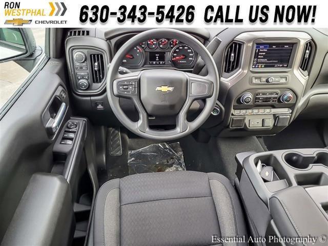 new 2025 Chevrolet Silverado 1500 car, priced at $49,390