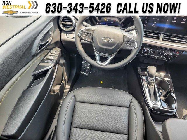 new 2025 Chevrolet Trax car, priced at $25,895