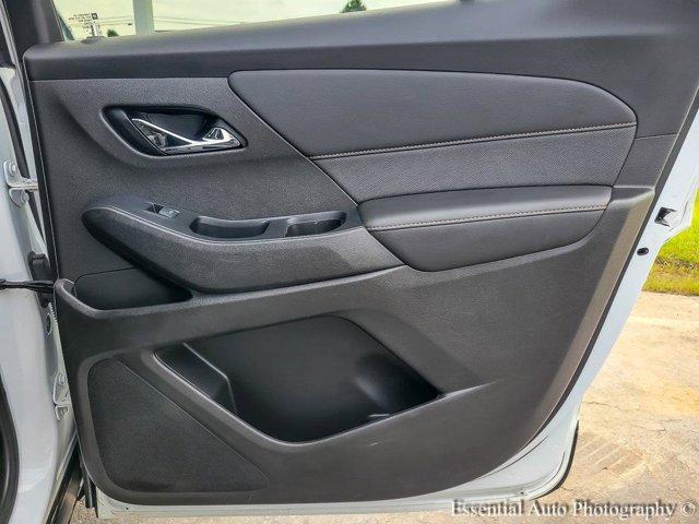 used 2021 Chevrolet Traverse car, priced at $29,895