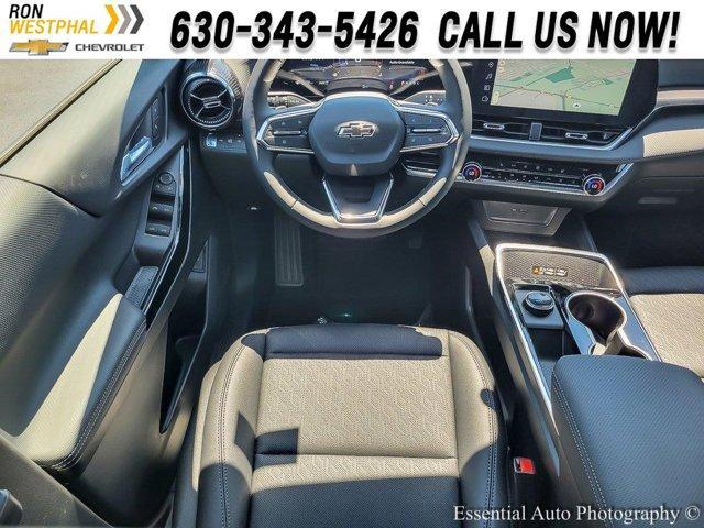 new 2026 Chevrolet Equinox car, priced at $35,090
