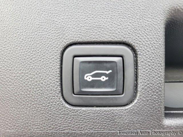 used 2022 Chevrolet Equinox car, priced at $22,895