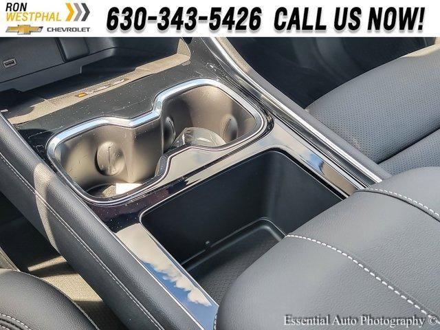new 2025 Chevrolet Traverse car