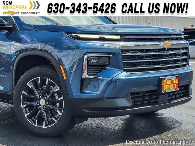 new 2025 Chevrolet Traverse car