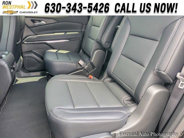 new 2025 Chevrolet Traverse car, priced at $47,980