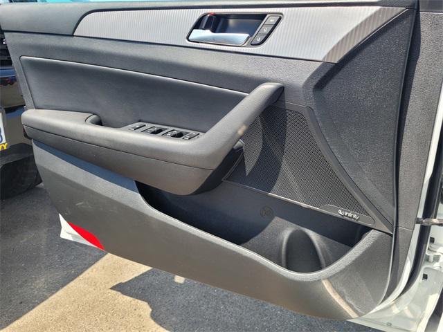 used 2019 Hyundai Sonata car
