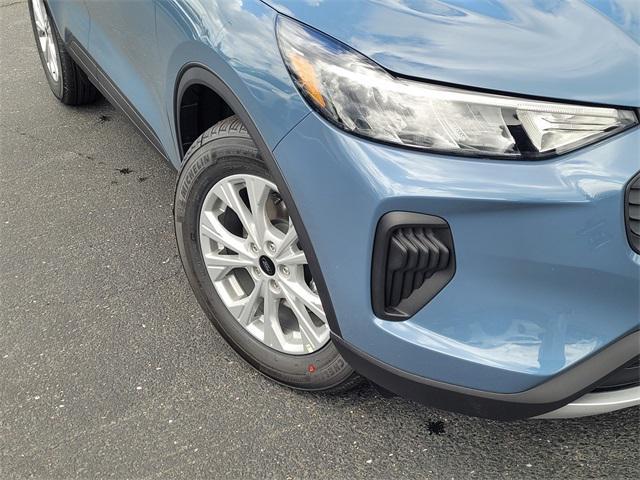 new 2025 Ford Escape car, priced at $33,630