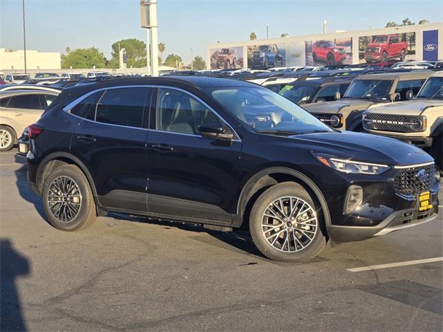 new 2025 Ford Escape PHEV car, priced at $34,227
