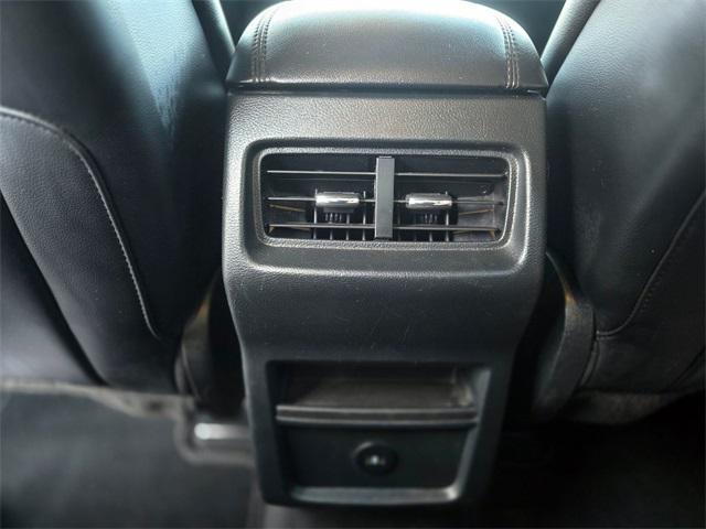 used 2024 Ford Edge car, priced at $24,875