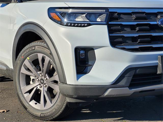 new 2025 Ford Explorer car, priced at $52,700