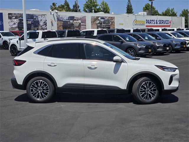 new 2025 Ford Escape PHEV car, priced at $40,385