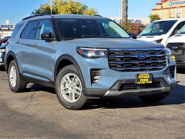 new 2025 Ford Explorer car, priced at $49,940