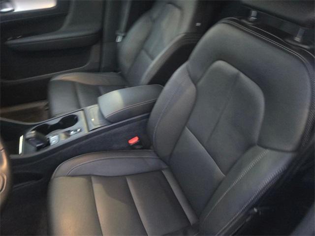 used 2021 Volvo XC40 car, priced at $21,775