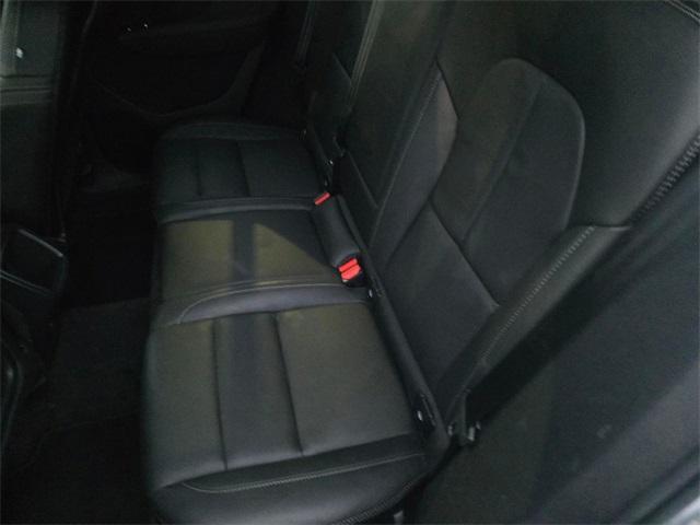 used 2021 Volvo XC40 car, priced at $21,775
