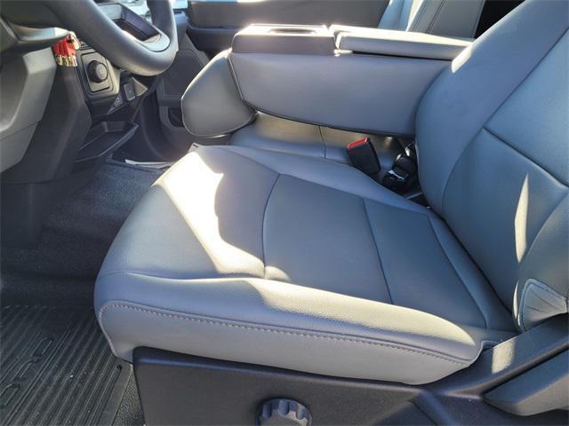new 2024 Ford F-250 car, priced at $53,987
