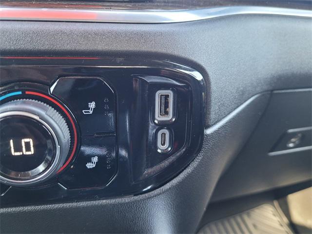 used 2022 Chevrolet Silverado 1500 car, priced at $41,593