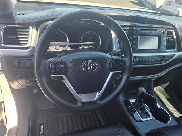 used 2018 Toyota Highlander car, priced at $24,311