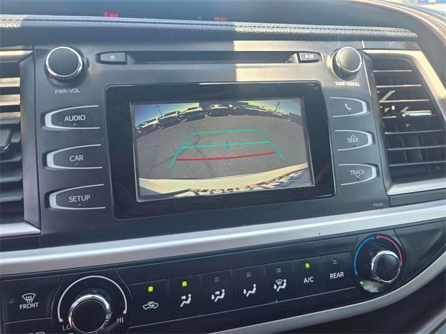 used 2018 Toyota Highlander car, priced at $24,311