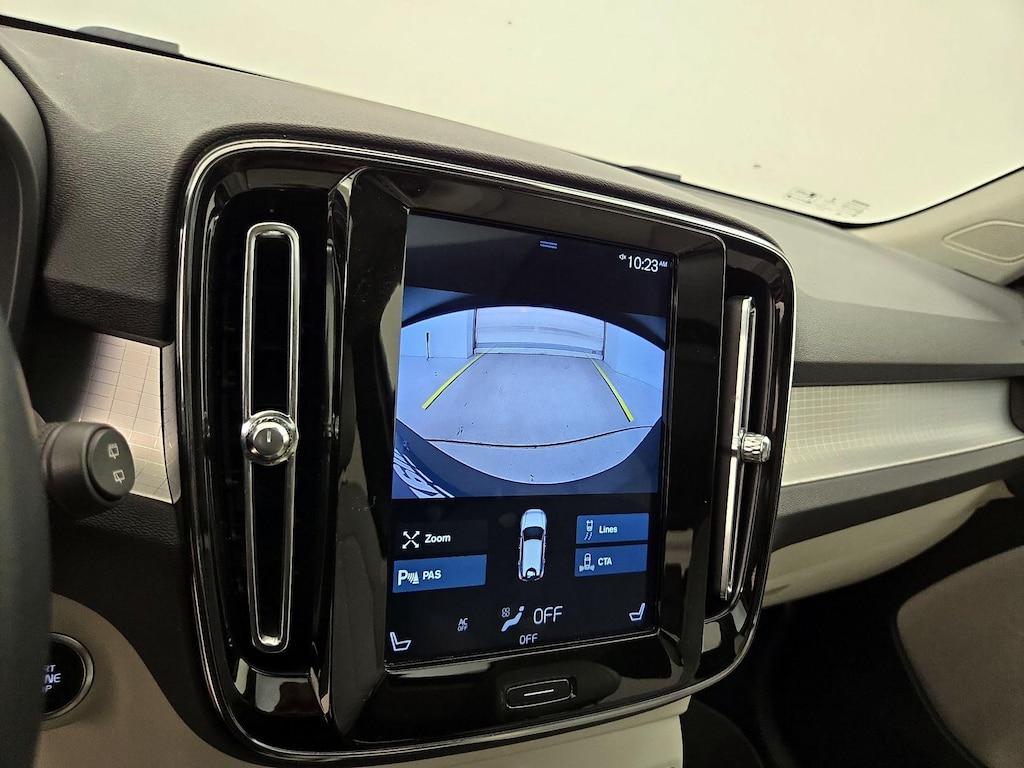 used 2020 Volvo XC40 car, priced at $25,998