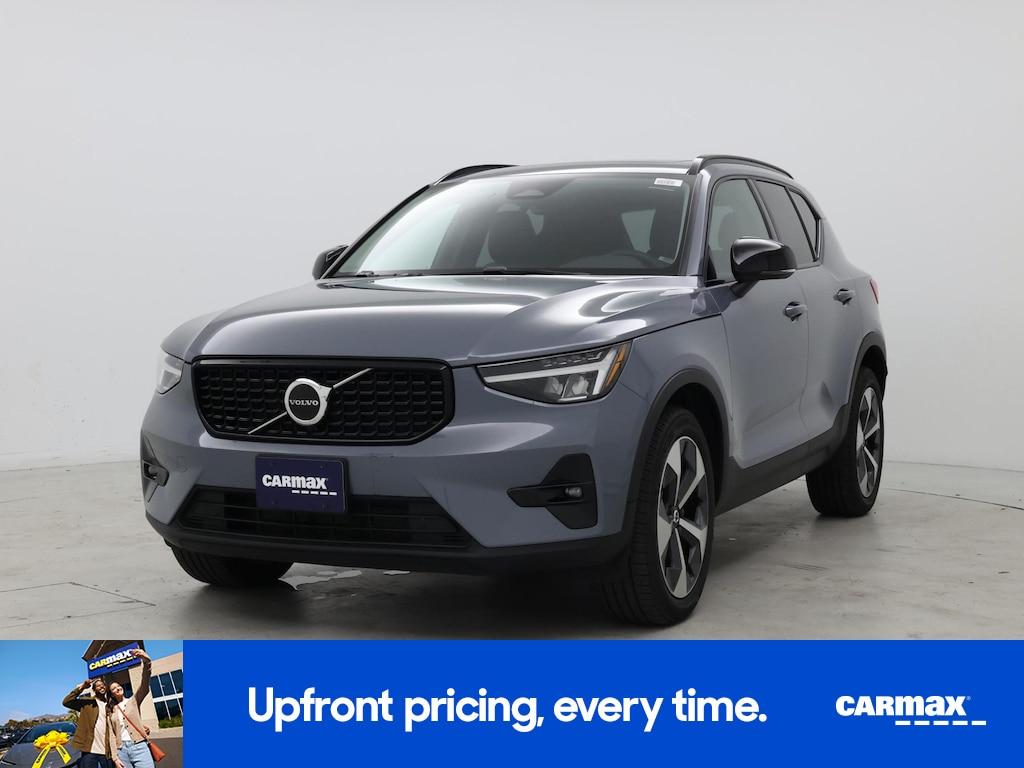 used 2023 Volvo XC40 car, priced at $30,998