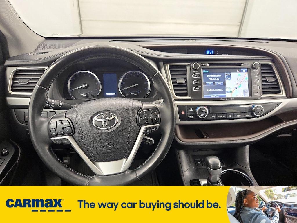 used 2019 Toyota Highlander car, priced at $28,998