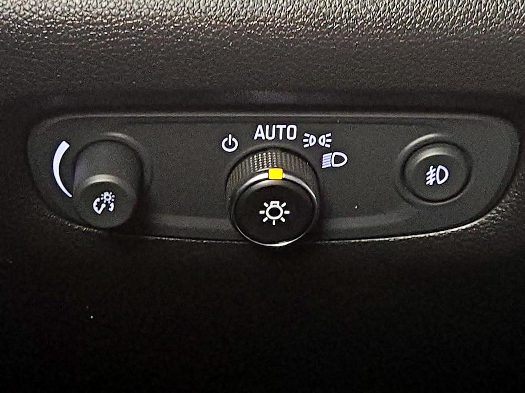 used 2019 Chevrolet Traverse car, priced at $24,998