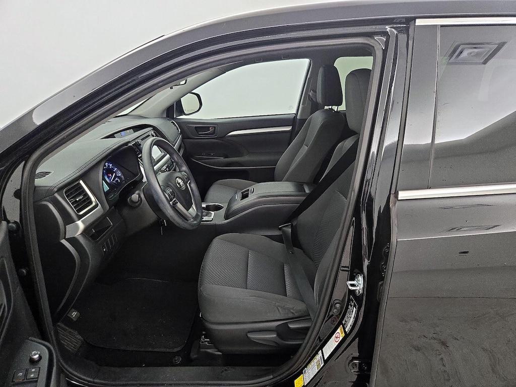 used 2016 Toyota Highlander car, priced at $19,998