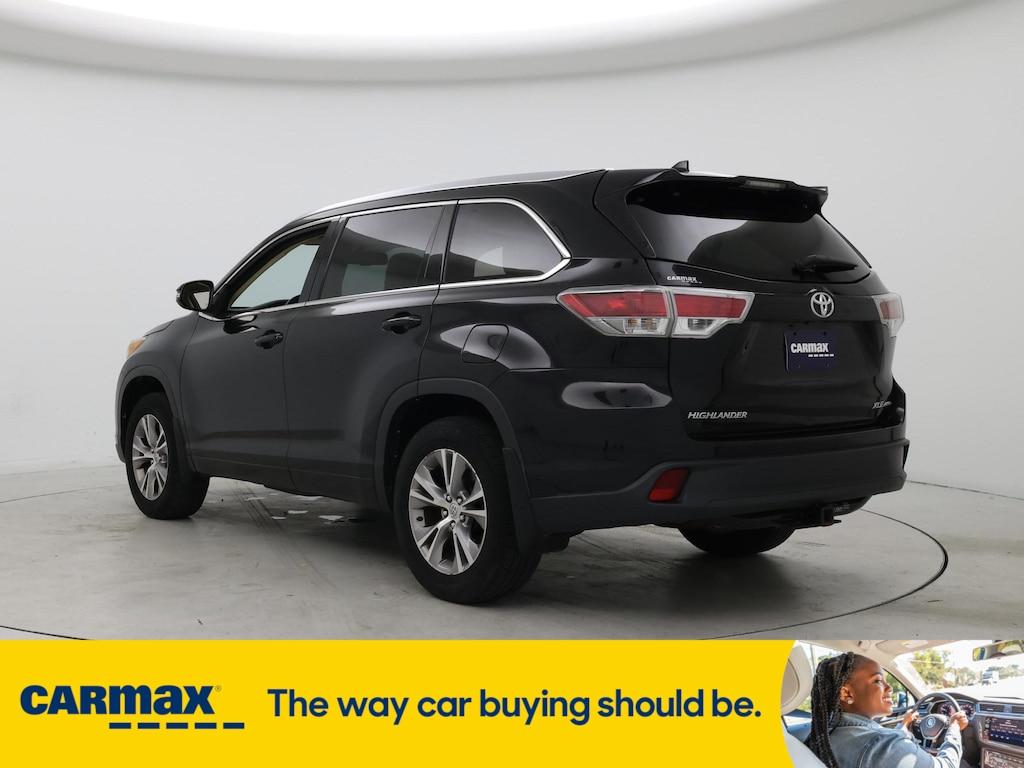 used 2015 Toyota Highlander car, priced at $23,998