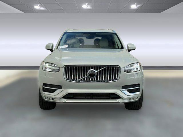 used 2021 Volvo XC90 car, priced at $30,996