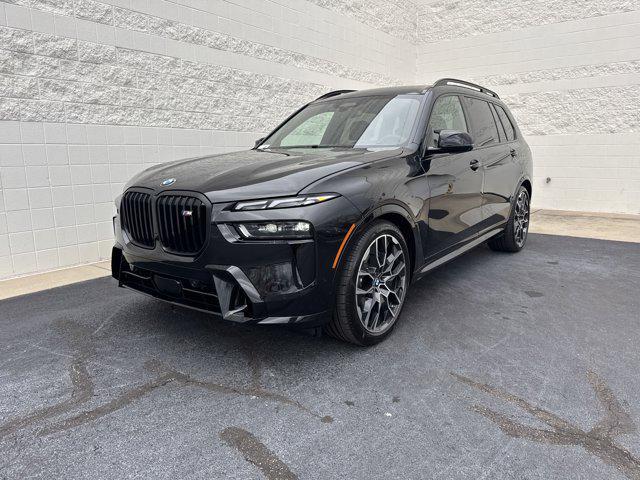 new 2025 BMW X7 car, priced at $121,390