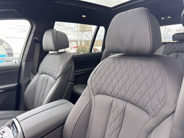 new 2025 BMW X7 car, priced at $121,390