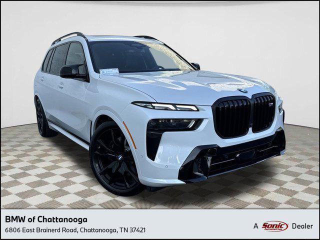 new 2025 BMW X7 car, priced at $121,170