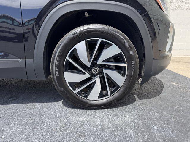 used 2024 Volkswagen Atlas car, priced at $34,998