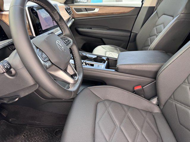 used 2024 Volkswagen Atlas car, priced at $34,998