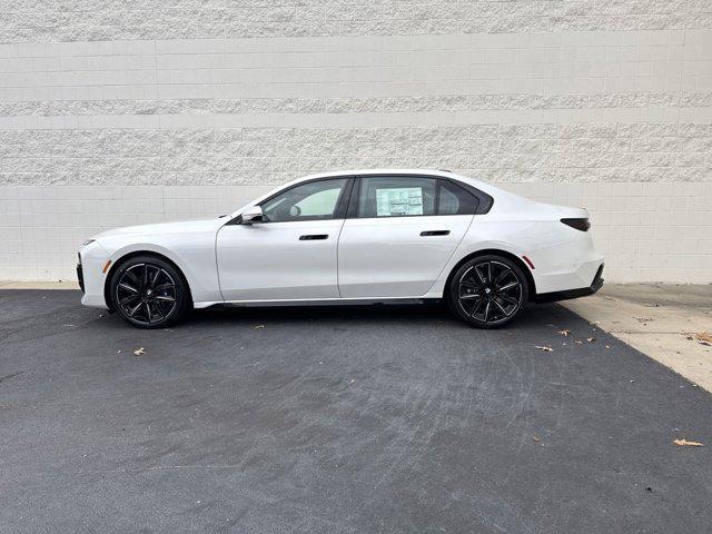 new 2025 BMW 760 car, priced at $132,810