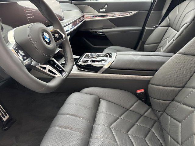 new 2025 BMW 760 car, priced at $132,810