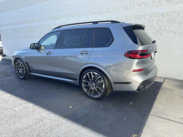 new 2025 BMW X7 car, priced at $119,070