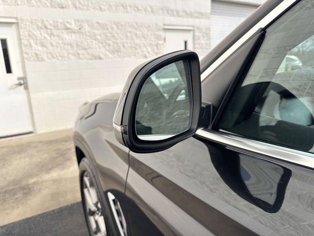 used 2023 BMW X3 car, priced at $32,998