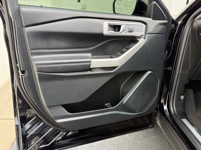 used 2021 Ford Explorer car, priced at $30,999