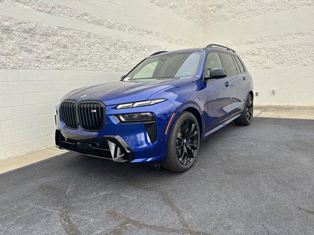 new 2025 BMW X7 car, priced at $119,225