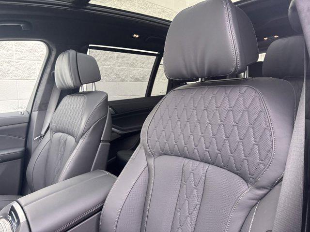 new 2025 BMW X7 car, priced at $119,225