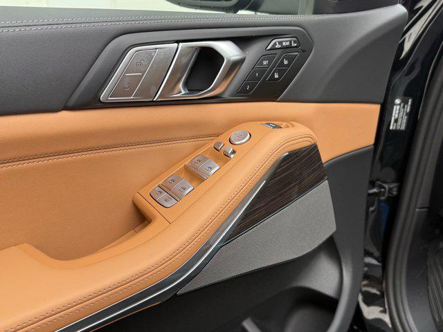 new 2026 BMW X7 car, priced at $96,935