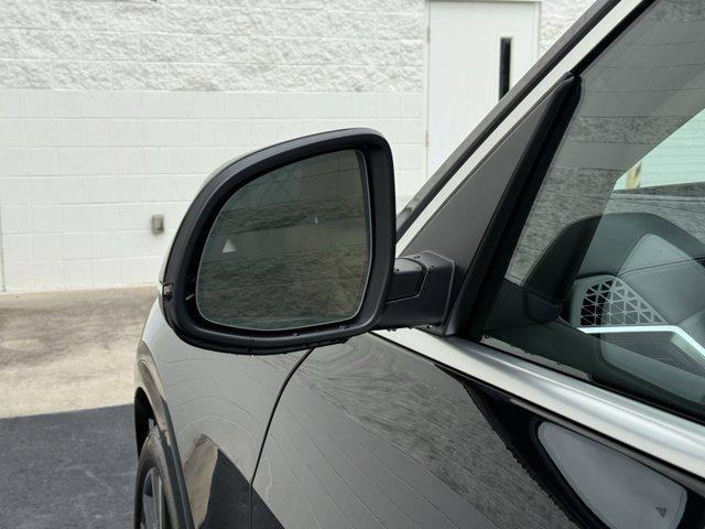 new 2026 BMW X7 car, priced at $96,935