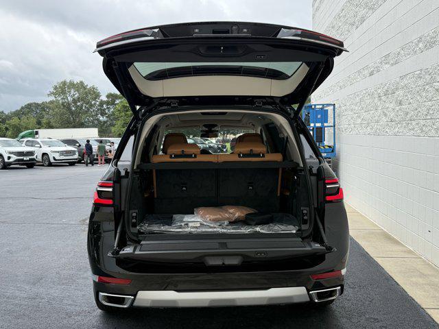 new 2026 BMW X7 car, priced at $96,935
