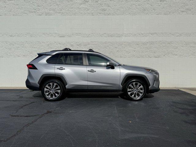 used 2020 Toyota RAV4 car, priced at $28,098