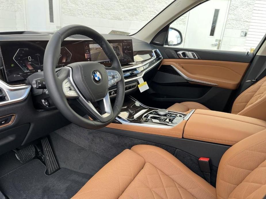 new 2024 BMW X7 car, priced at $90,935