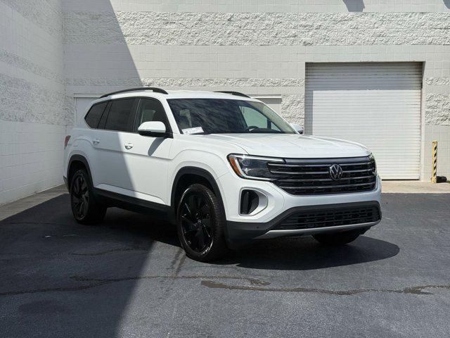 used 2024 Volkswagen Atlas car, priced at $33,999