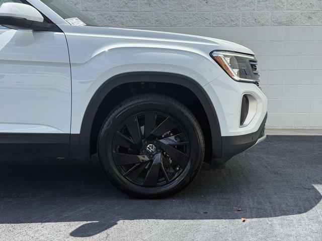 used 2024 Volkswagen Atlas car, priced at $33,999