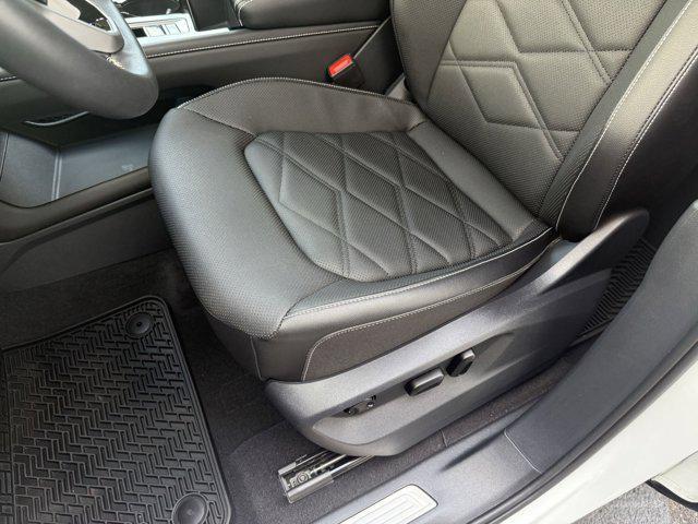 used 2024 Volkswagen Atlas car, priced at $33,999