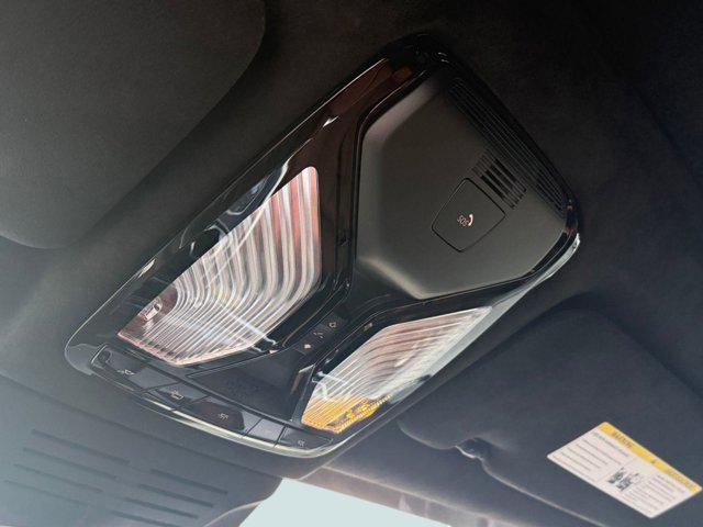 new 2026 BMW X7 car, priced at $101,925