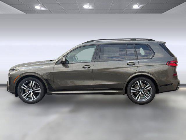 new 2026 BMW X7 car, priced at $101,925